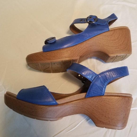 dansko joanie sandals